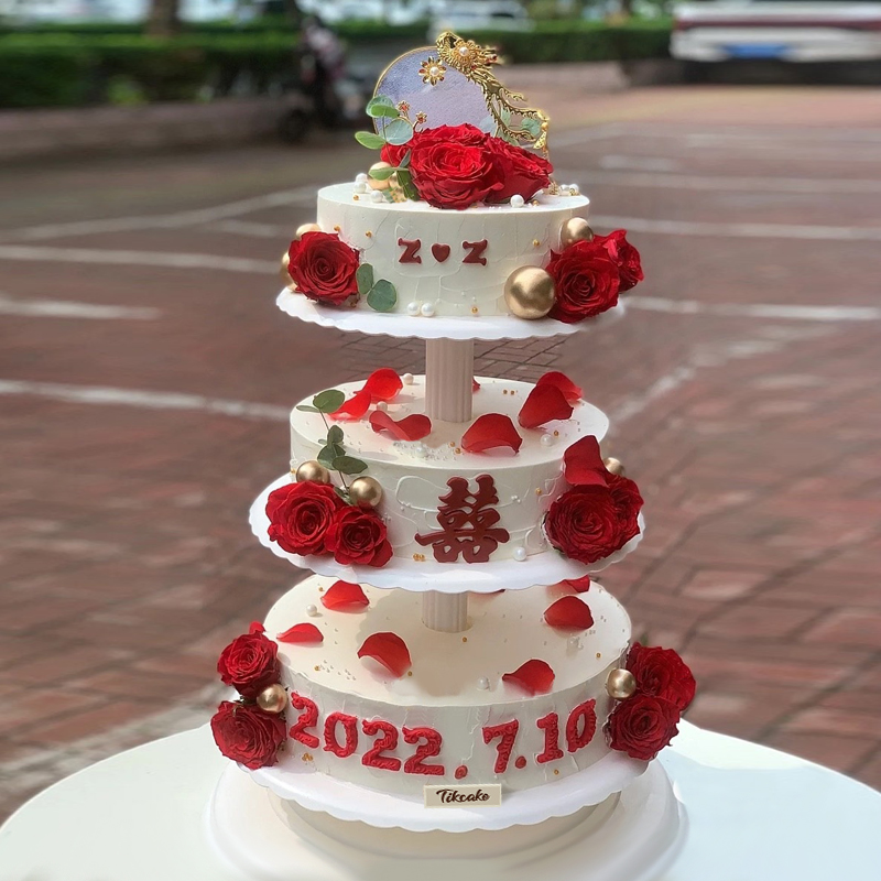 三层婚庆主题蛋糕